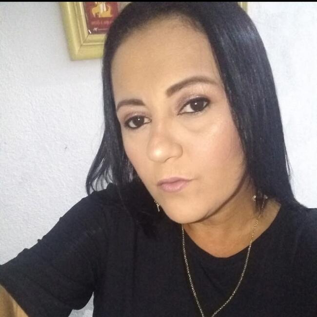 Babá em Campos dos Goytacazes: Luciane