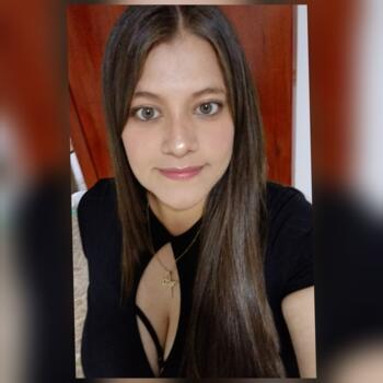 Canguro en Alicante: Valentina