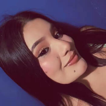 Babá em Parintins: Yana