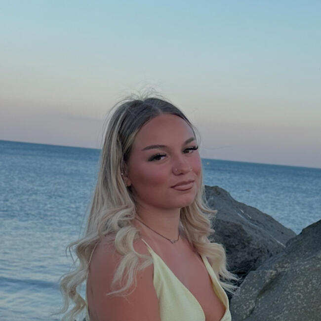 Babysitter in Saint-Dié: Charline