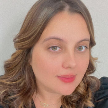 Babysitter São José do Rio Preto: Beatriz