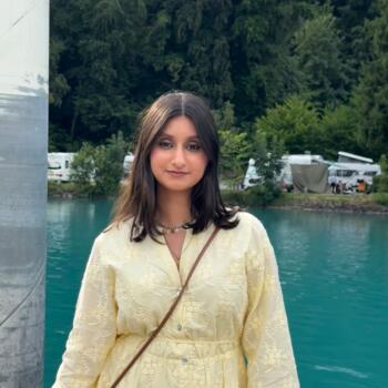 Babysitter Gilching: Khushpreet