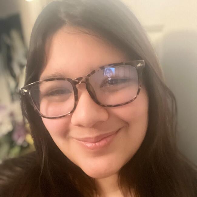 Babysitter in North Las Vegas: Lareyna