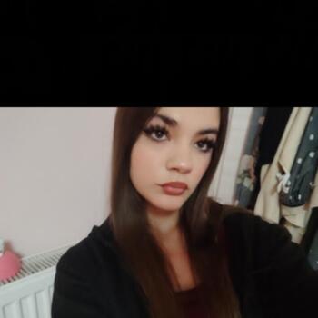 Babysitter in Chalkidóna: Ελένη