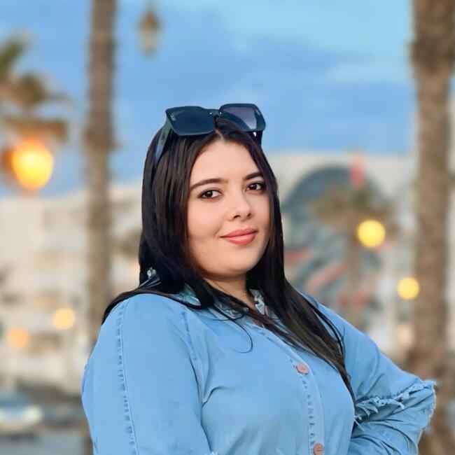 Babysitter in Dübendorf: Charifa