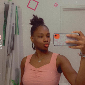 Babysitter in Stains: Elsa