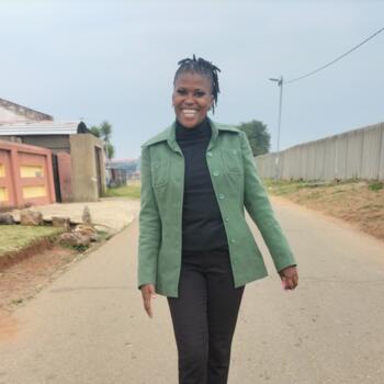 Babysitter in Soweto: Ntombifikile