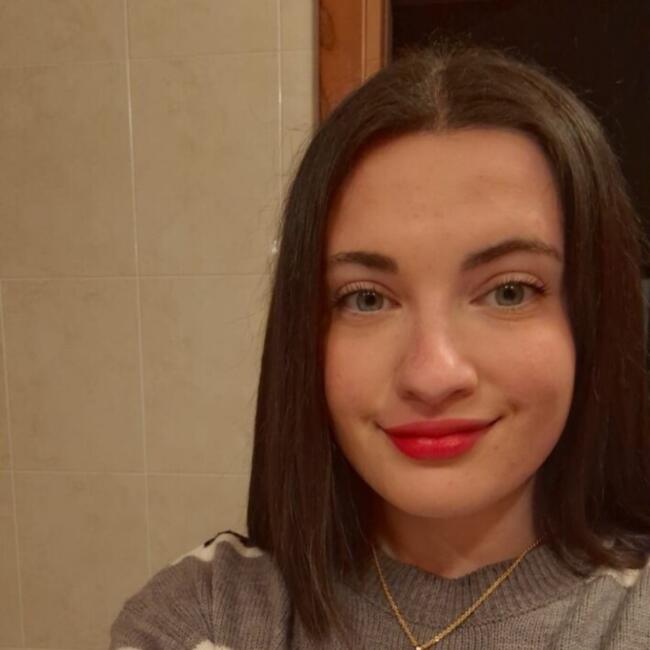 Babysitter in Padova: Nicole