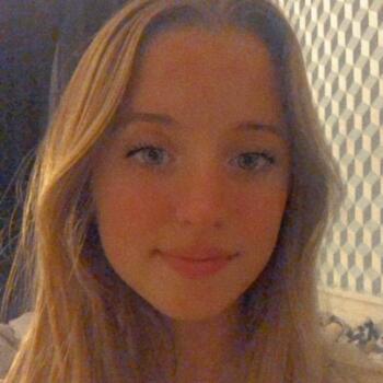 Baby-sitter in Mont-Saint-Aignan: Mathilde