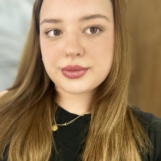 Niñera en Paraná: Abril