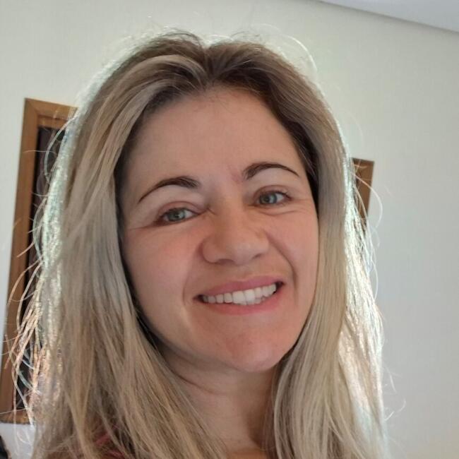 Babysitter in Embu Guaçu: Ana Lucia