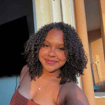 Babysitter in Faro: Dayse