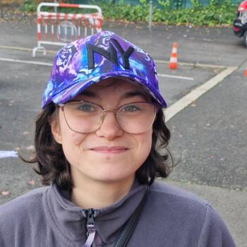 Babysitter in Tours: Sarah