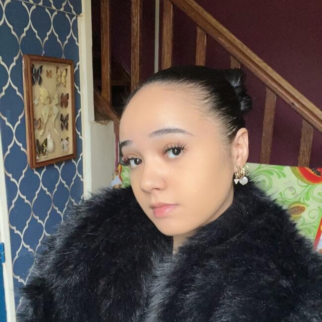 Nounou à Tronget: Eva