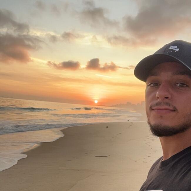 Babysitter in Schaarbeek: Moad