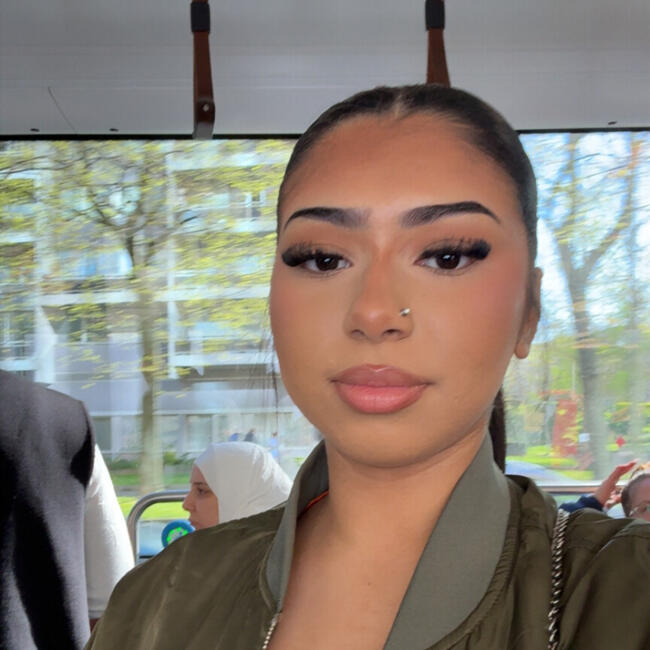Babysitter in Vilvoorde: Sakina
