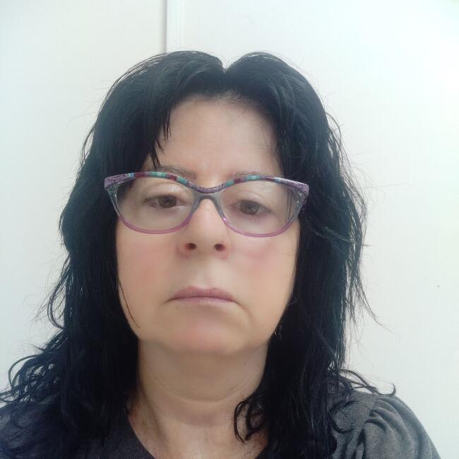 Babysitter in Holon: Nava