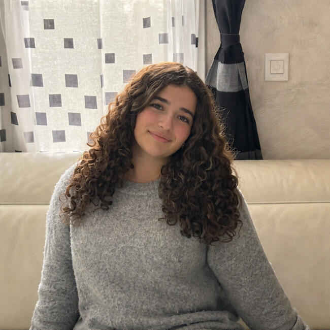 Babysitter in Vernouillet (Île-de-France): Kamîlla