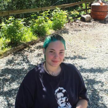 Baby-sitter in Anglet: Alice
