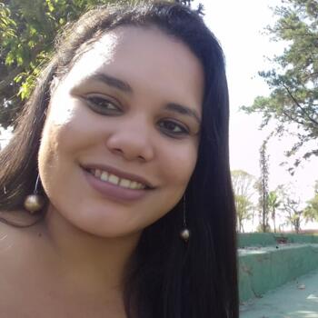 Babysitter Sorocaba: Simony