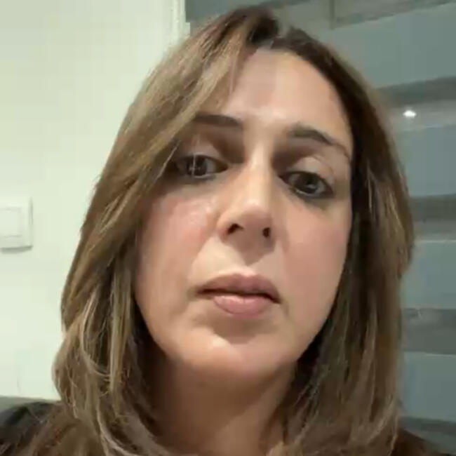 Babysitter in Lanaken: Zina hasan