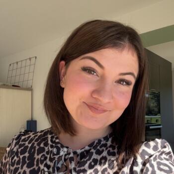 Assistante maternelle à Saint-Aubin-les-Forges: Laura