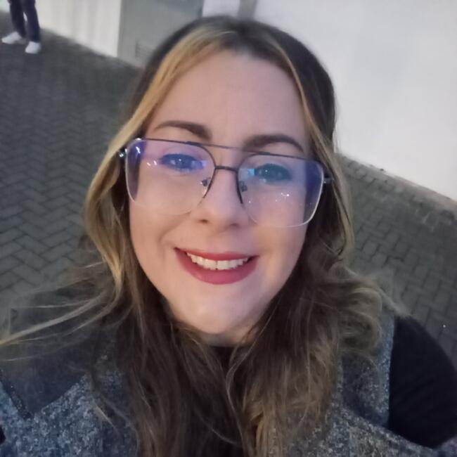 Babysitting job in Pinto: Cristina