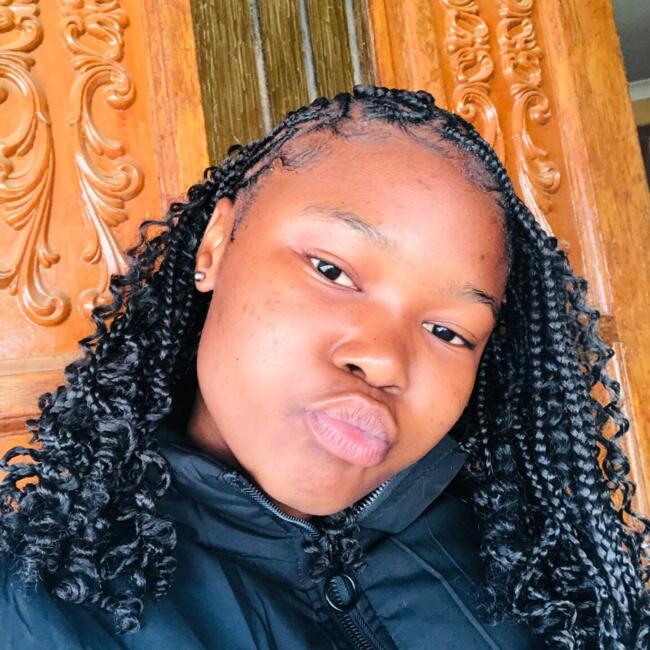 Babysitter in Kimberley: Onalerona
