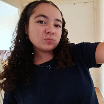 Baby-sitter Noyal-Châtillon-sur-Seiche: Louanne