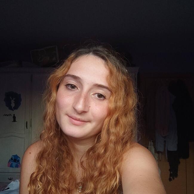 Babysitter in Villaquilambre: Sara