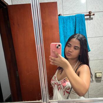 Babysitter in Jatai: Nathalia