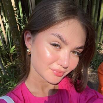 Lastenhoitaja Oulu: Ульяна