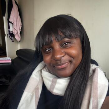 Babysitter in London: Estelle