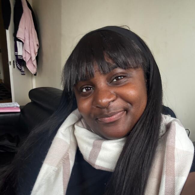 Babysitter in London: Estelle