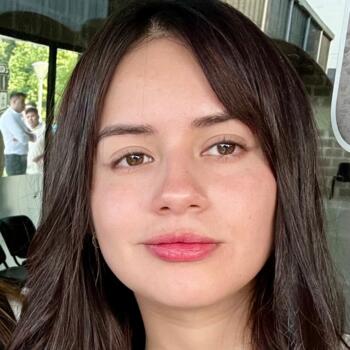 Niñera Villa Rosa: Natalia