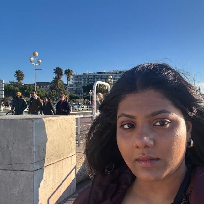Babysitter in London: Nikhita