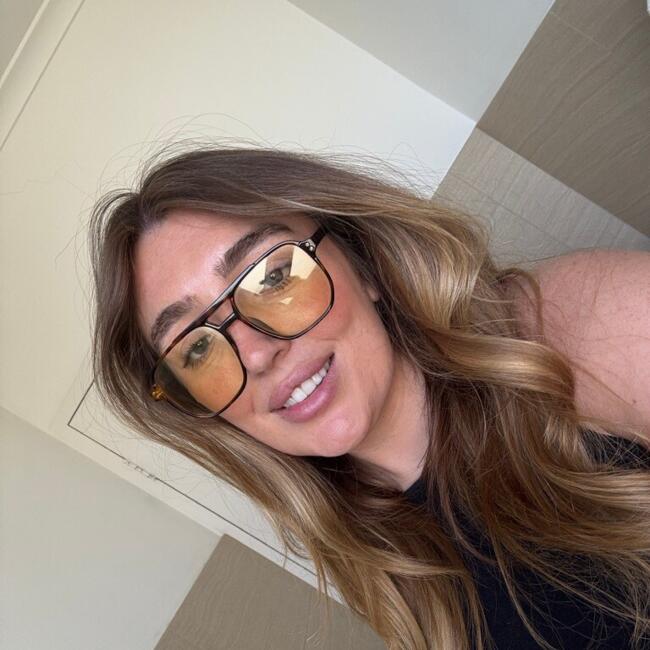 Babysitter in Sydney: Caprice