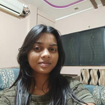 Babysitter in Amravati: Trishala