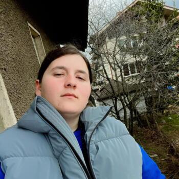 Babysitter in Pernik: Кристина