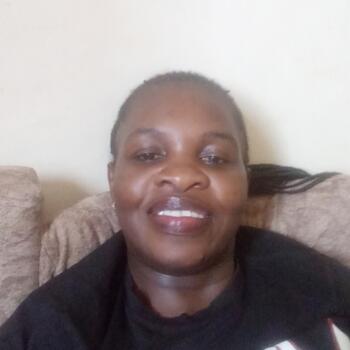 Babysitter in Nairobi: Florence Atieno