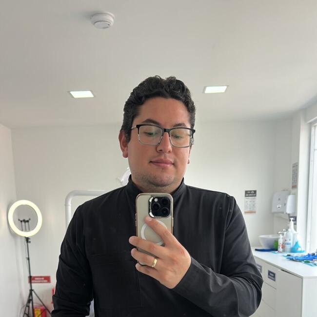 Trabajo para niñera en Ambato: Luis Miguel