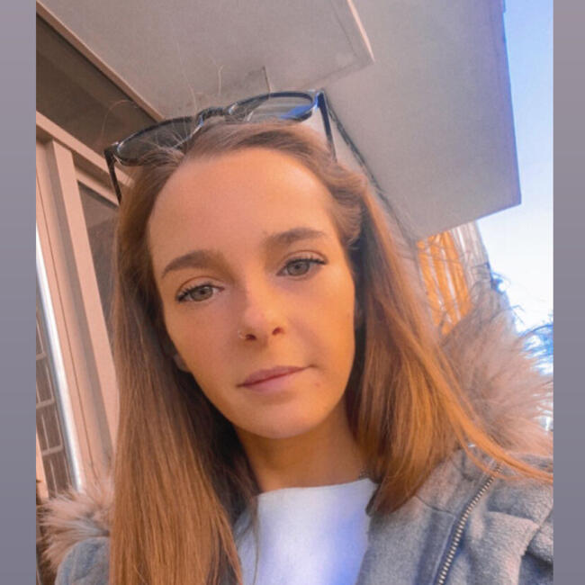 Babysitter em Lagos: Carlota