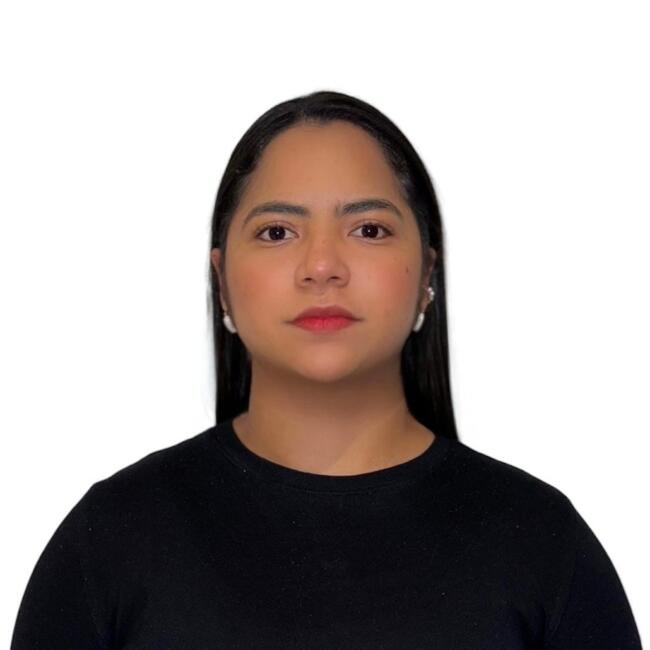 Babysitter in Valladolid: Doralis