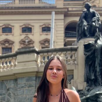 Babysitter in São Paulo: Raissa