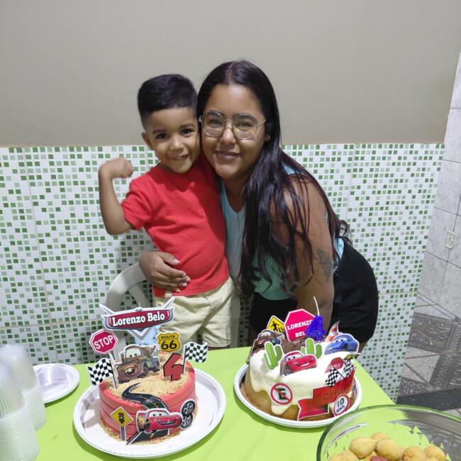 Babysitter in Brasília: Jessica