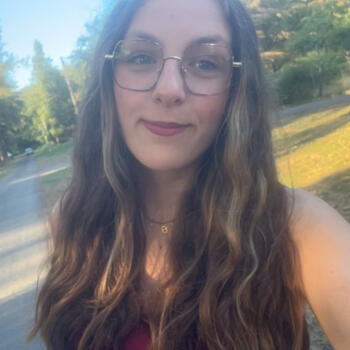 Babysitter in Savigny-sur-Orge: Suzy