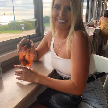 Babysitter in Perth: Shelby