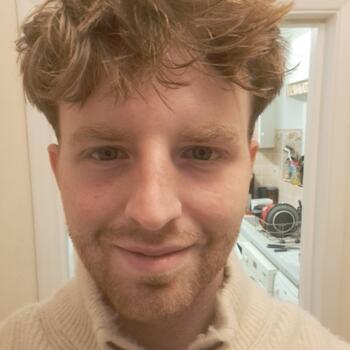 Babysitter in Wokingham: Rafel