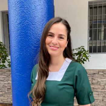 Niñera Valparaíso: Javiera