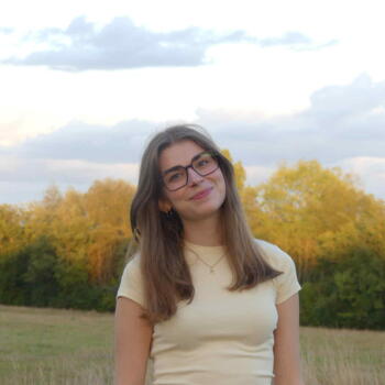 Babysitter in Beauraing: Emilie